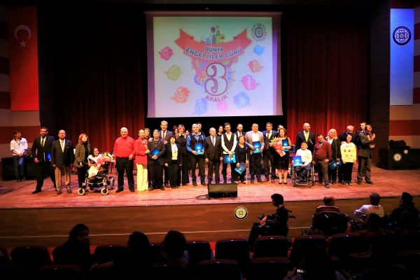 Dünya Engelliler Günü'nde Türkiye'de bir ilk gerçekleştirildi (1)