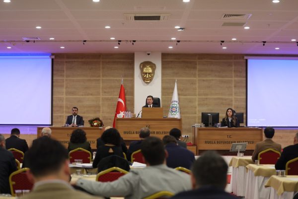 Başkan Aras’ın Önergesiyle Deştin’de İmar Planı İptal Edildi